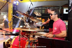 Downtown RJ | Beer Festival + Cover